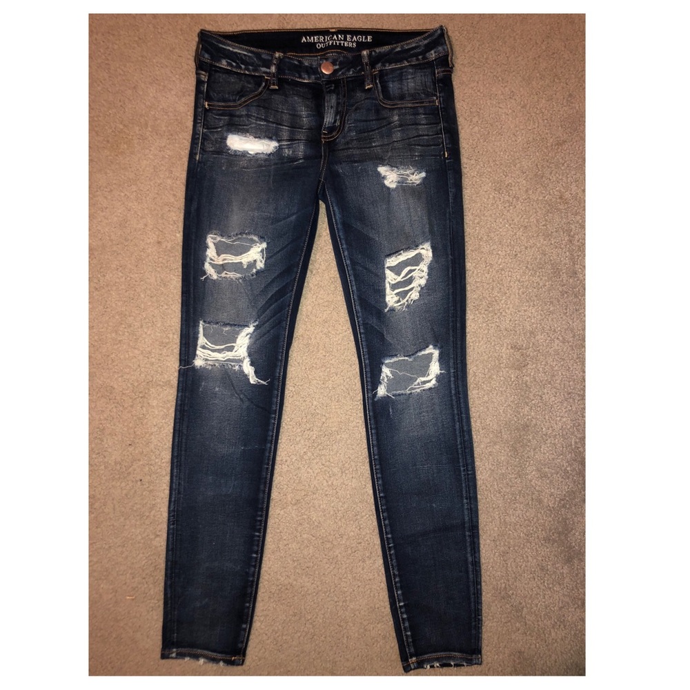 AE ripped super stretchy jeans. Regular length